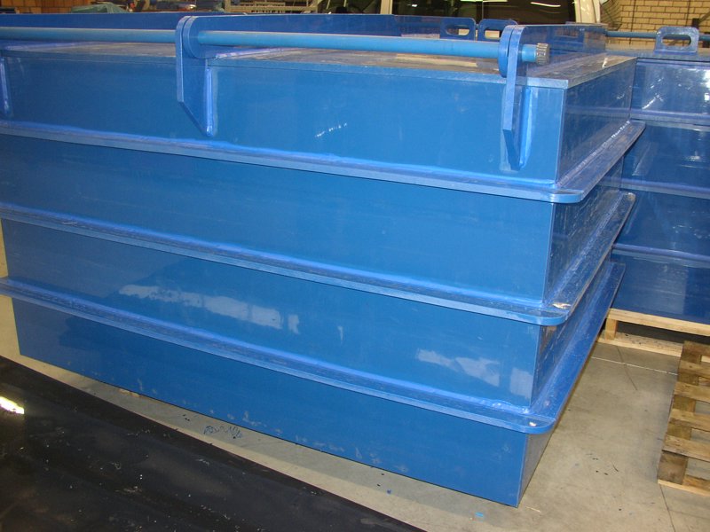 Blue plastic mould from Ekon for casting concrete elements